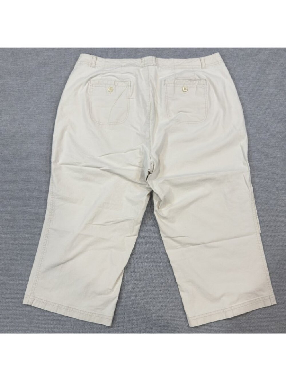 Dockers Capri Pants Women Size 18W Light Khaki High Rise Flat Front Stretch - Picture 2 of 14